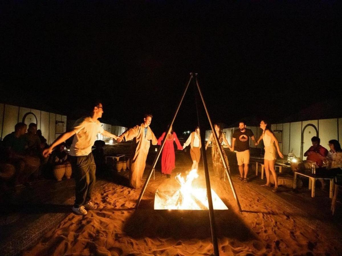 Best Luxury Camp Merzouga Esterno foto