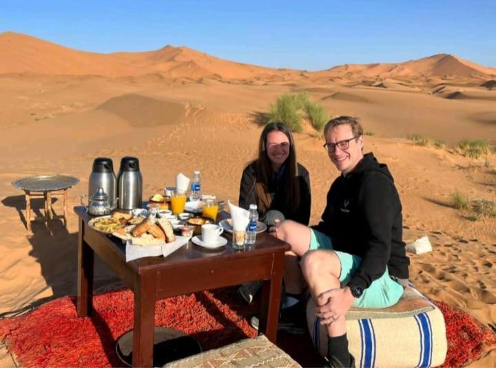 Best Luxury Camp Merzouga Esterno foto